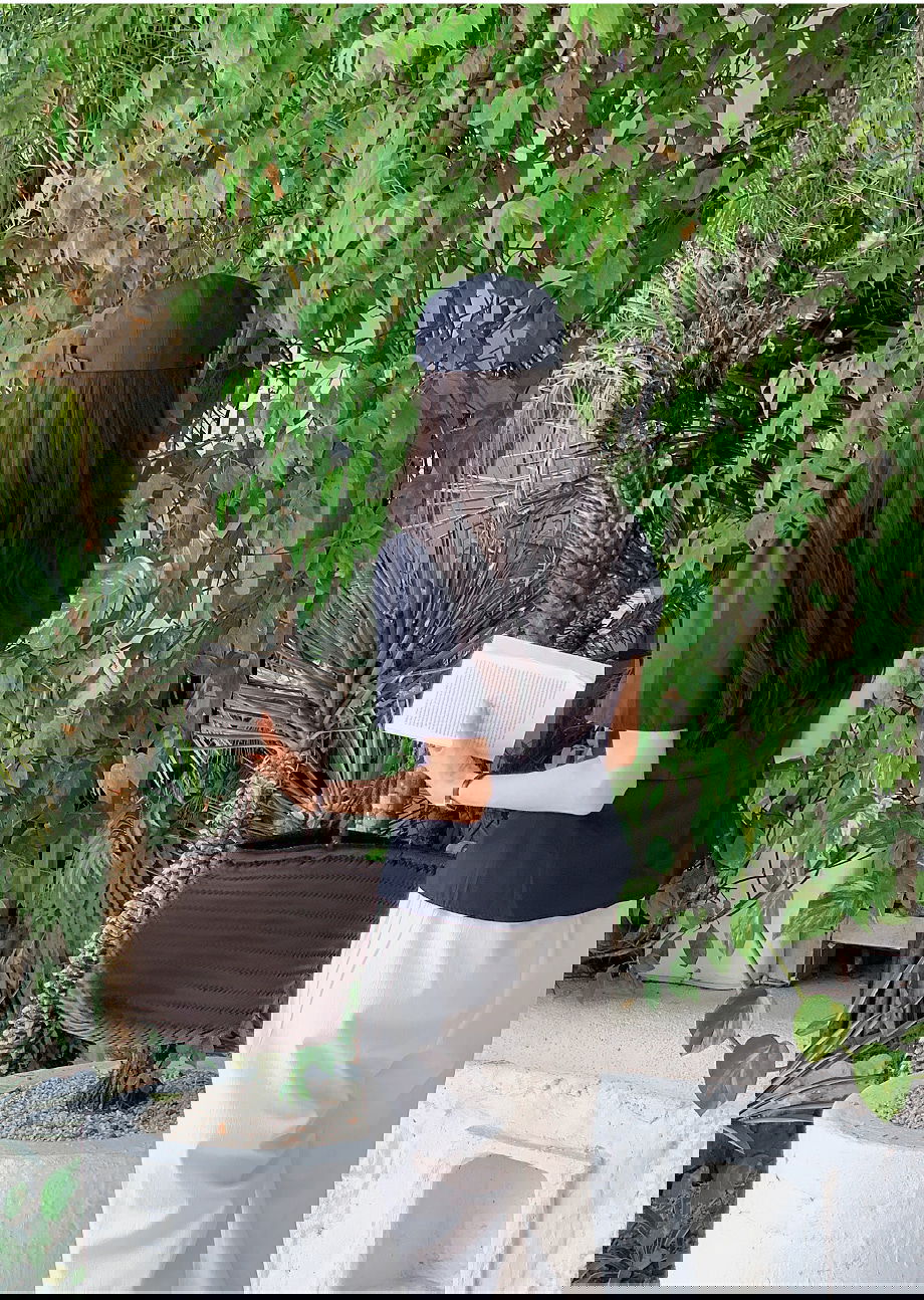 프론드밍 코튼 하트넥 페플럼 블라우스