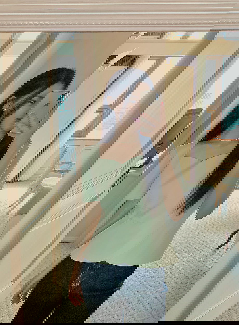 프론드밍 코튼 하트넥 페플럼 블라우스