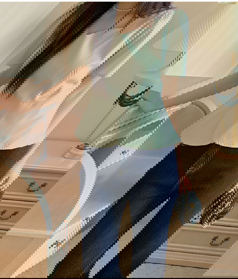 프론드밍 코튼 하트넥 페플럼 블라우스