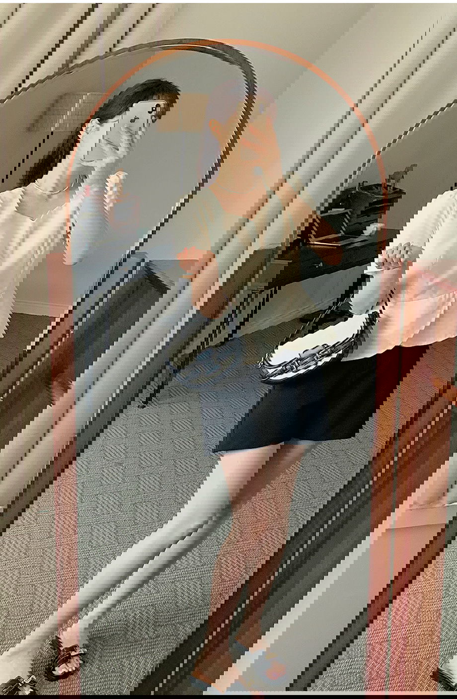 프론드밍 코튼 하트넥 페플럼 블라우스