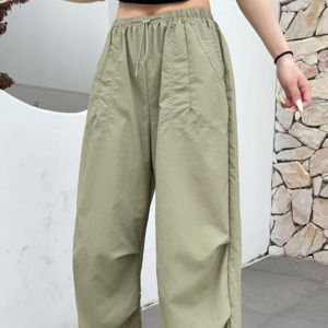 Rustling pin tuck pants