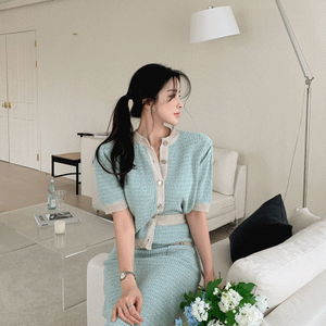 Evian Tweed Knitwear Cardigan Skirt Set