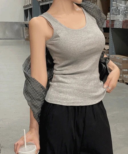 tank-top