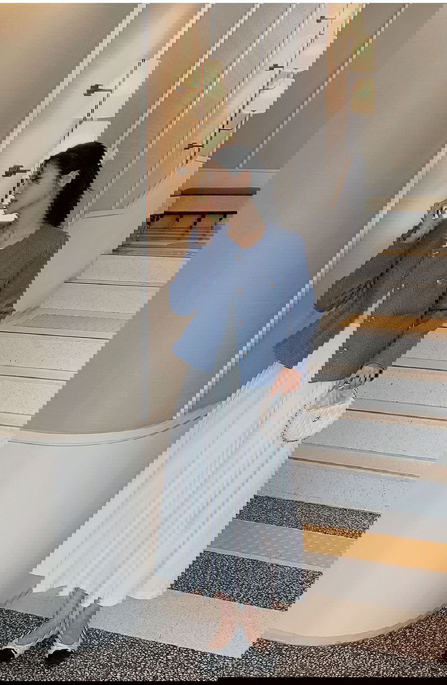 리리앤코 메리하브 트위드 세미크롭 라운드넥 자켓