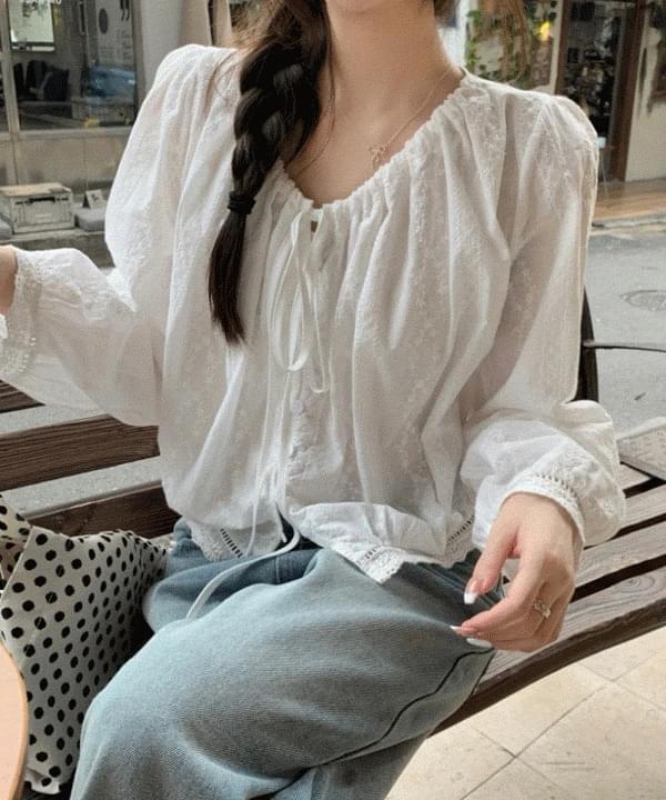 Stirru Romantic Lace Detail Ribbon Blouse (Ships Today)