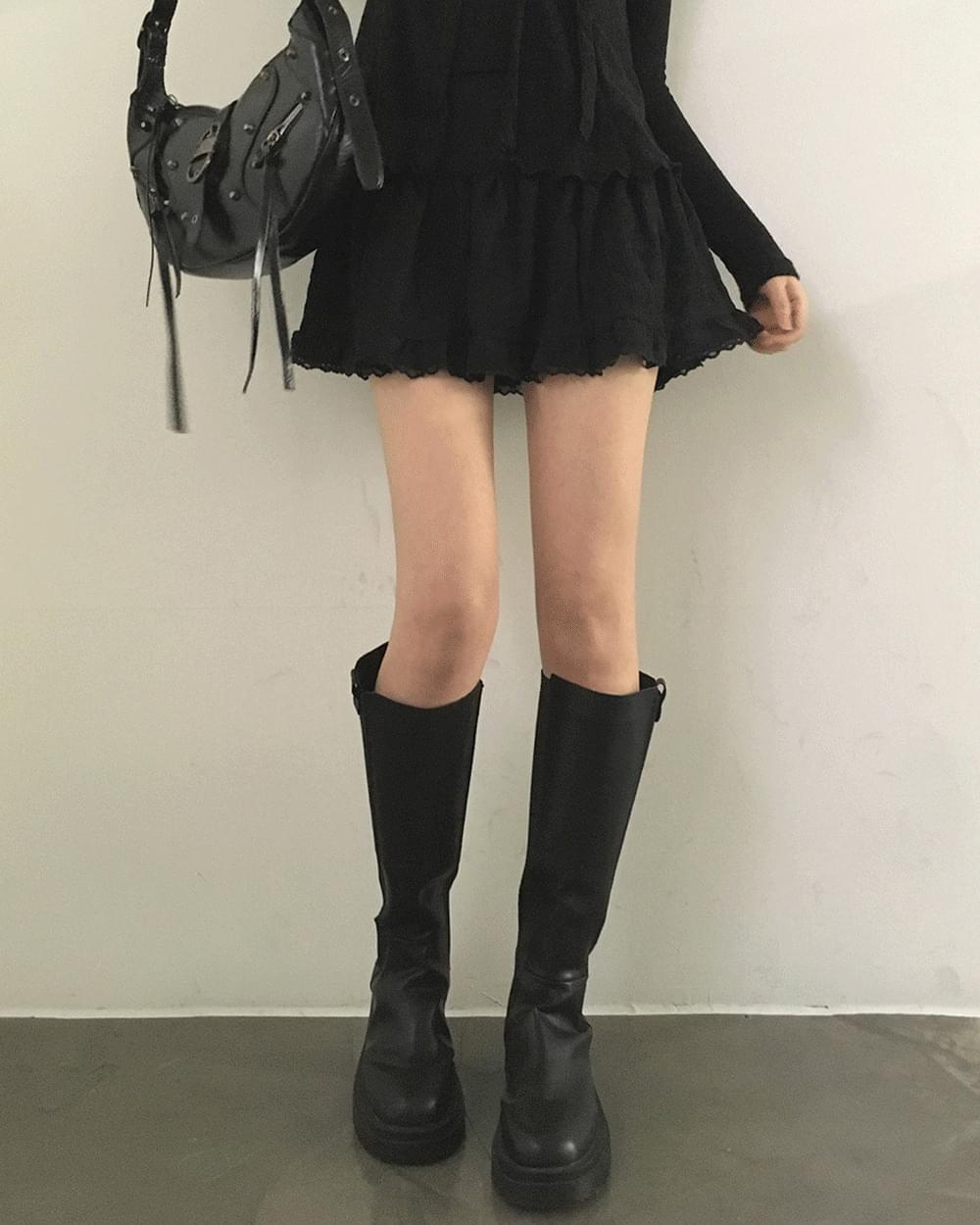 Seddie lace frill mini skirt (Ships Today)