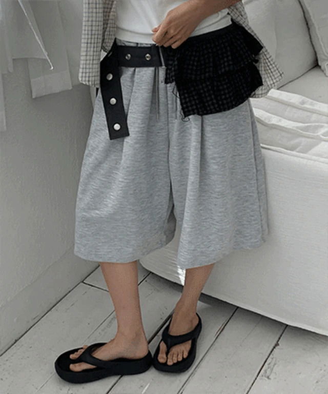 wide-leg-pants
