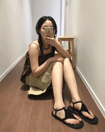 Suede Strap Sandals *Black, Khaki Size 240 Available for Same-Day Shipping