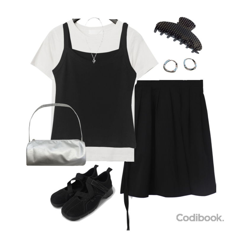 Dearlow 뷰리아 실버 원터치 링 귀걸이,AAKE CIRCLE SHOULDER BAG (silver / brown),anyonemore 탱글 하트 실버 체인 목걸이등을 매치한 코디