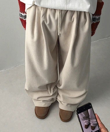 Riscal Corduroy Pintuck Wide Banding Pants