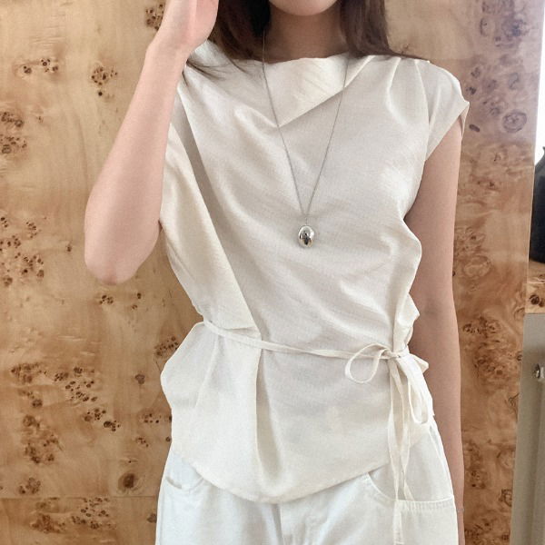 優雅圓領綁帶無袖襯衫
