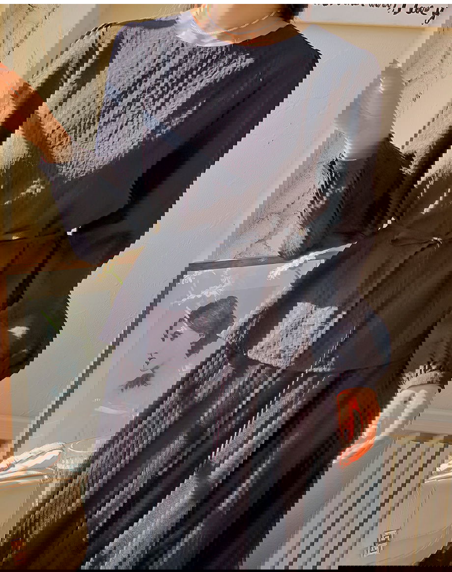 리리앤코 네이브릿 린넨 리본 스트랩 블라우스