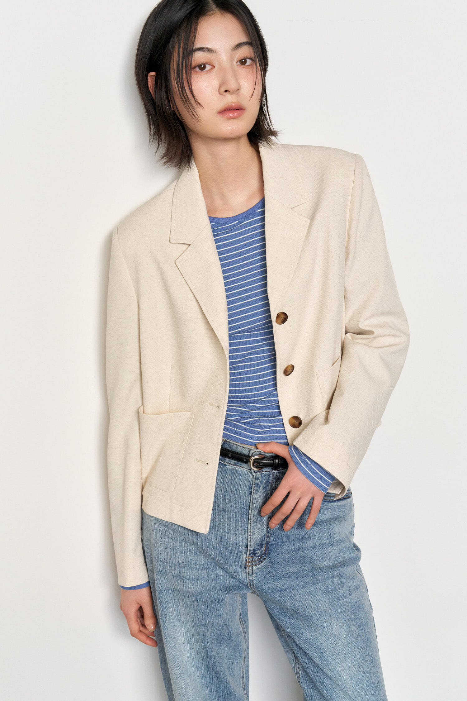 WOMAN Tailored Short Jacket