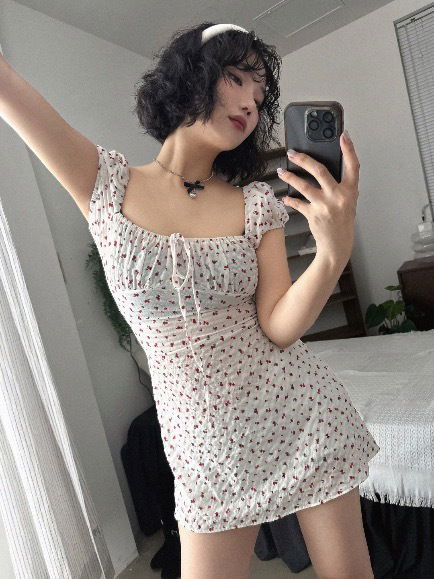 Mini Dresses