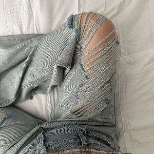 DAMAGE WIDE JEANS (LIGHT BLUE, DEEP BLUE 2COLORS)