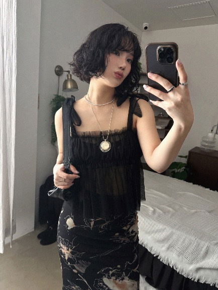 MESH SEE-THROUGH SLEEVELESS BLOUSE (WHITE, BLACK 2COLORS)
