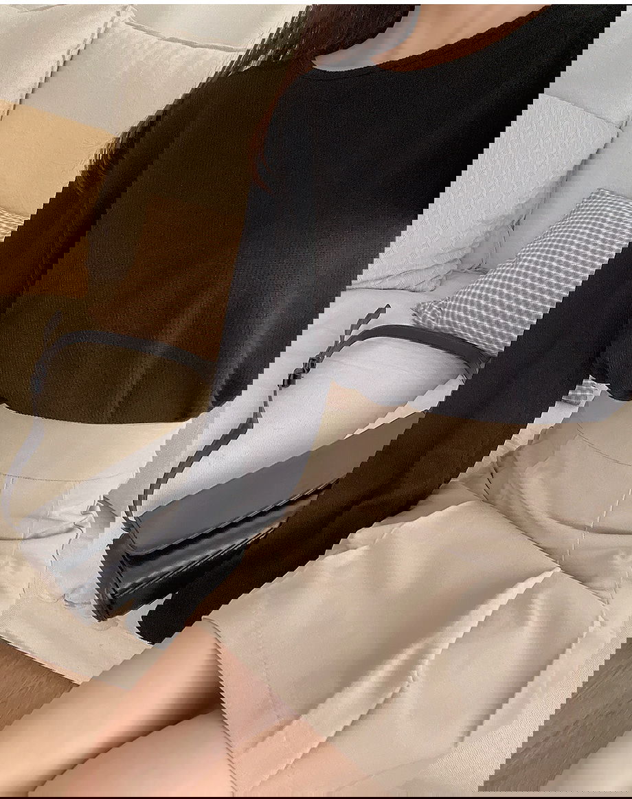 매그얼드 스퀘어 투웨이 숄더백