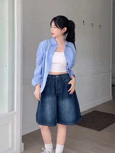 River Folding Pintuck Faded Denim Bermuda Pants