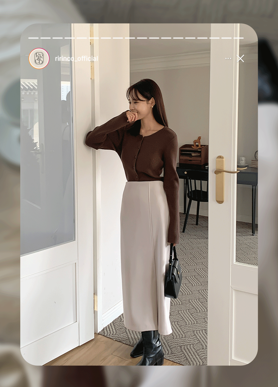 리리앤코 마리븐 뒷밴딩 기모 스판 앞트임 h라인 롱 스커트 