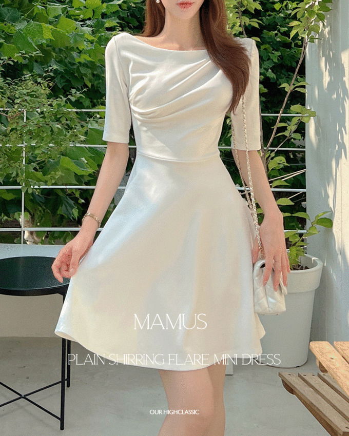 Mamus plain boatneck shirring flare mini short-sleeved one- Dress