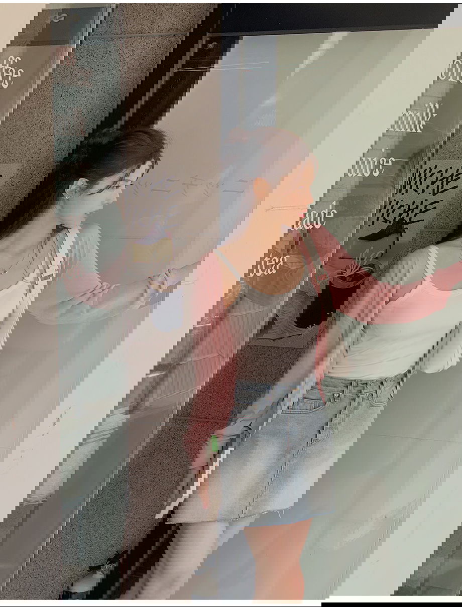 리리앤코 코르니푸 워싱 데님 포켓 미니 스커트