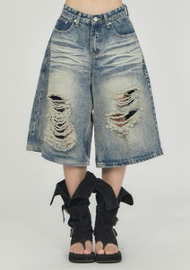 Cat Washing Vintage Damage Bermuda Denim DE032