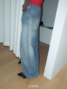 50スタッズデニムパンツ