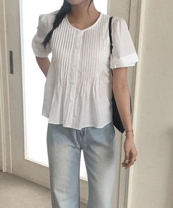 Ouni pintuck blouse