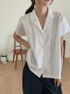 Peanut Collar Shirt