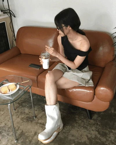 ankle-boots