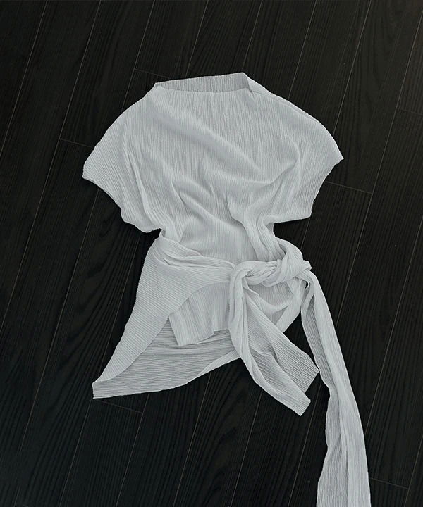 Russian Half Neck Pleated T-Shirt