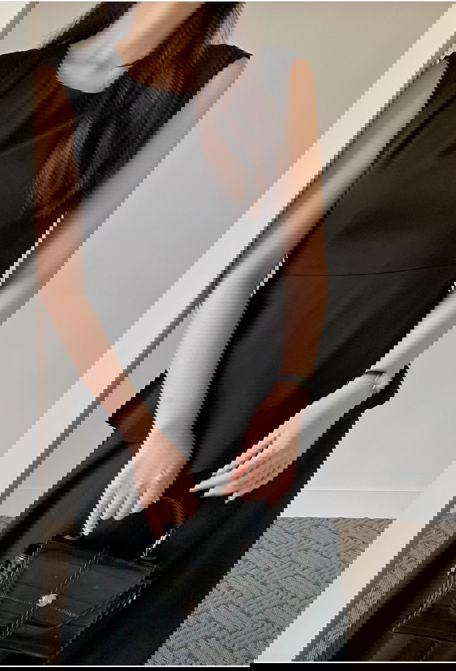 리리앤코 린브피드 핀턱 페플럼 나시 블라우스