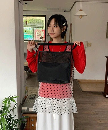Rezile Mesh Shoulder Bag