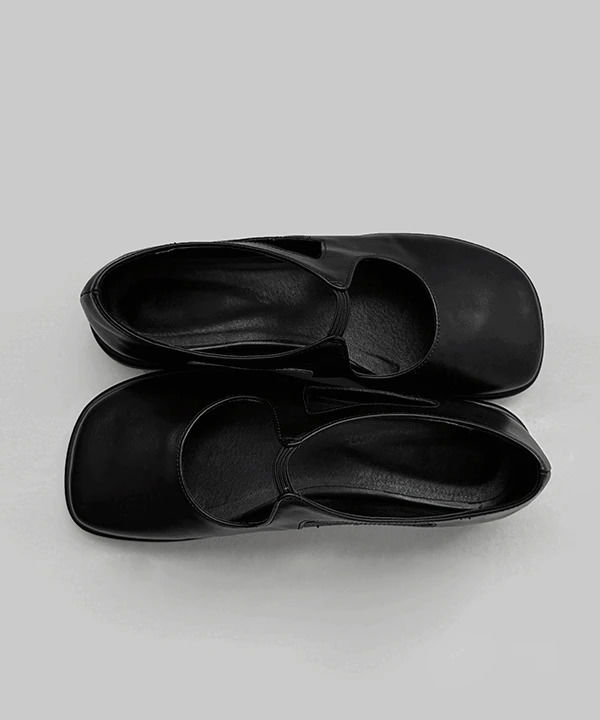 Kentis cutout banding flat loafers
