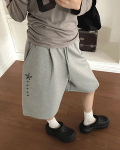 Scent You Studded Pintuck Banding Bermuda Training Pants