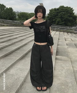 Jumping Cargo Pintuck Cotton Wide Pants