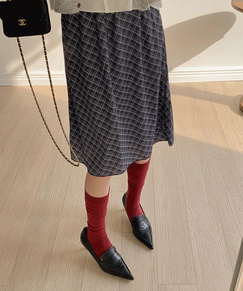 Truss check midi skirt