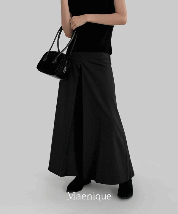 KD pin tuck long skirt