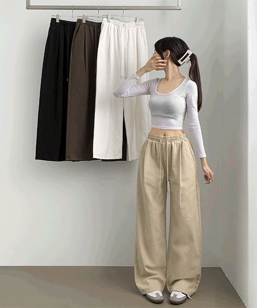 wide-leg-pants