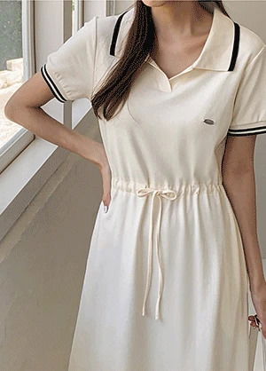 连身裙