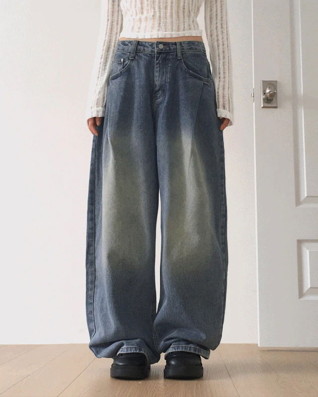 Eaton One Pintuck Faded Wide Denim Pants