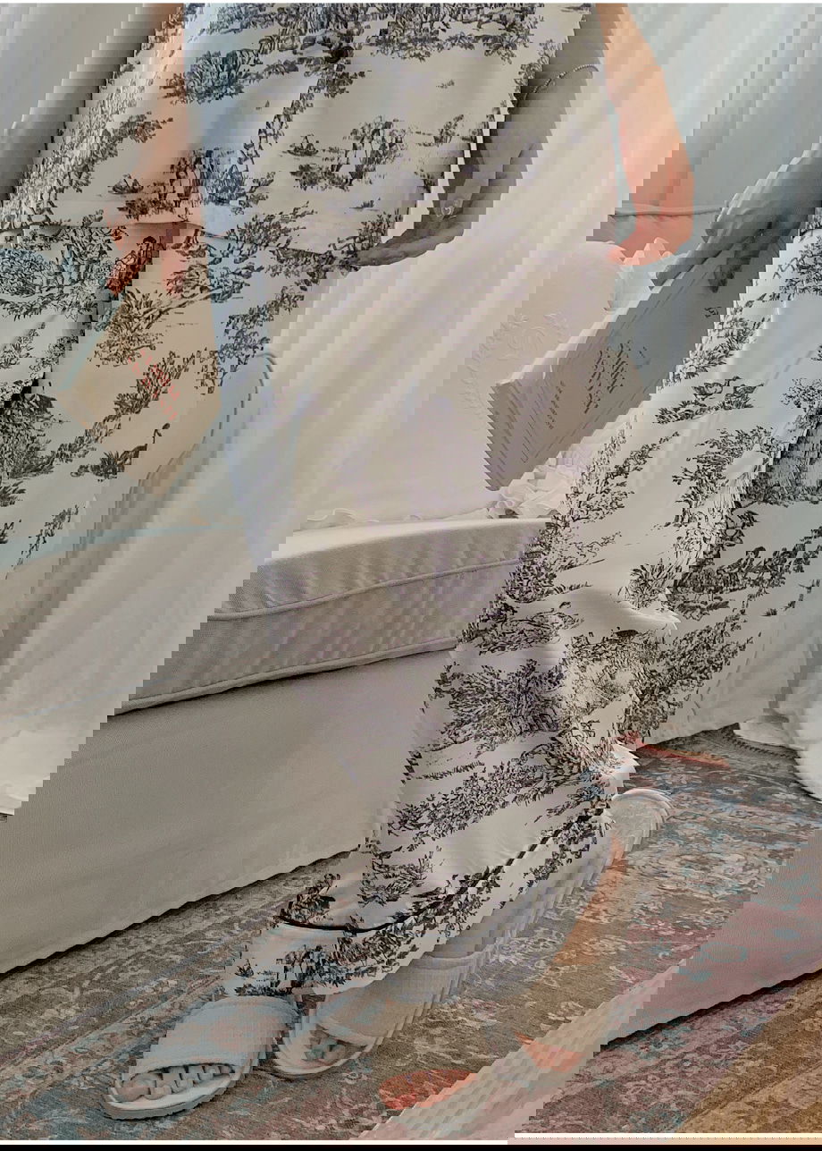 리리앤코 마쥬데앙 실크 배색 파이핑 밴딩 잠옷 세트