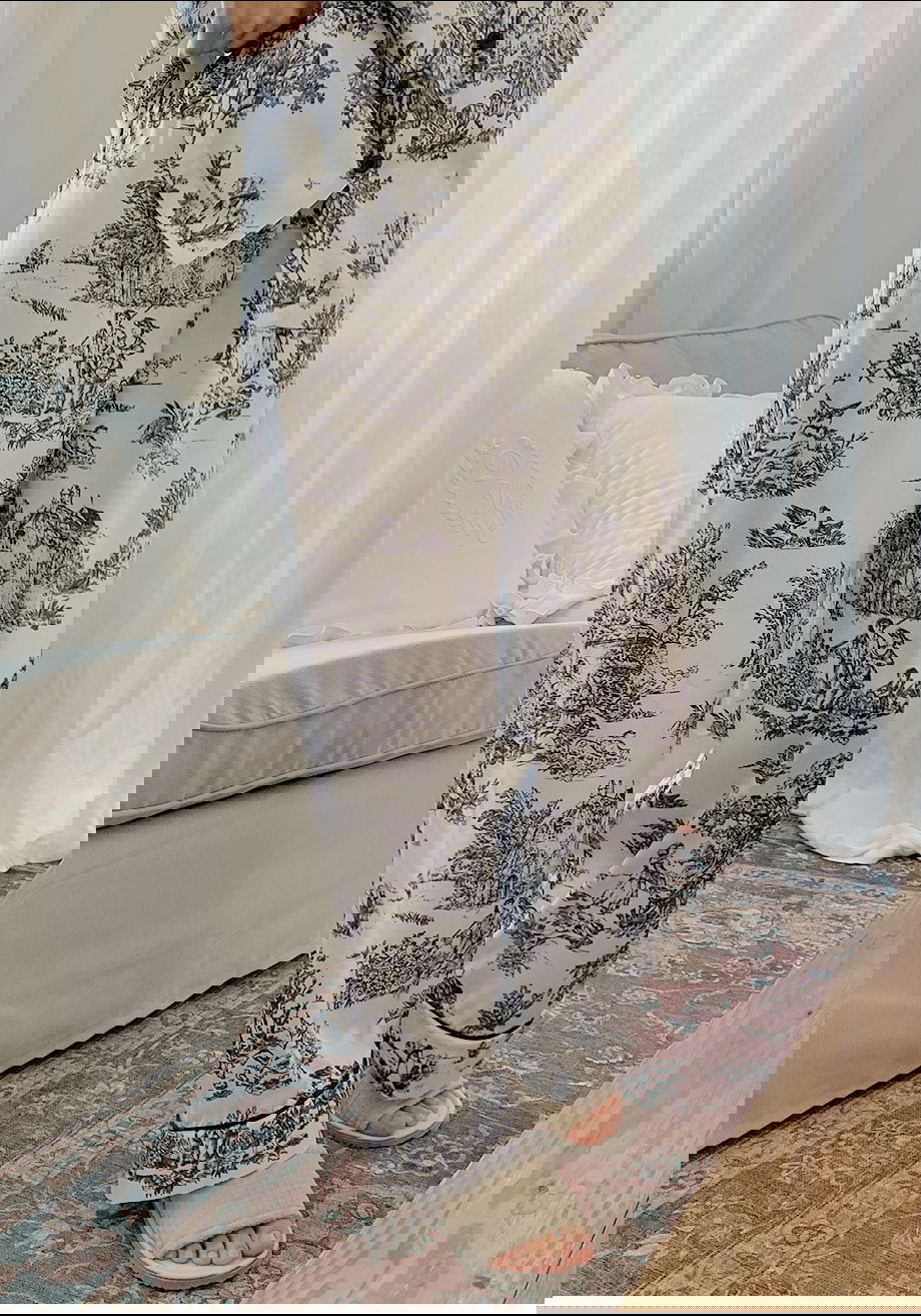 리리앤코 마쥬데앙 실크 배색 파이핑 밴딩 잠옷 세트