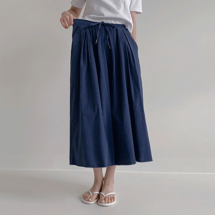 Bermuda linen banded pleated overalls