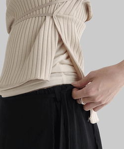 多層次交疊無袖上衣