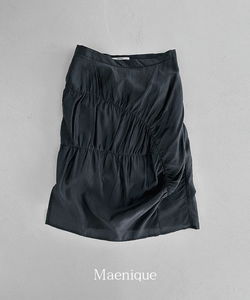 透膚多層次荷葉邊半身裙