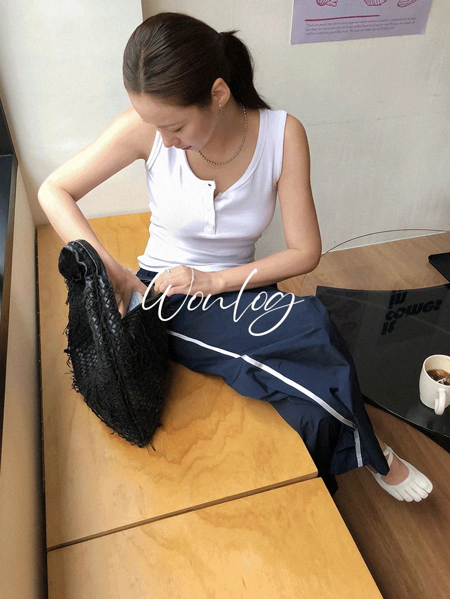 細肩帶緞面洋裝