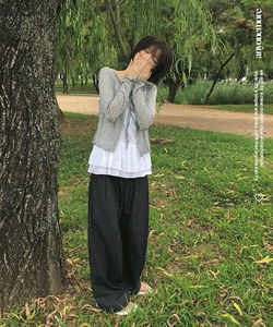 佩尼寬版原色牛仔打褶長褲