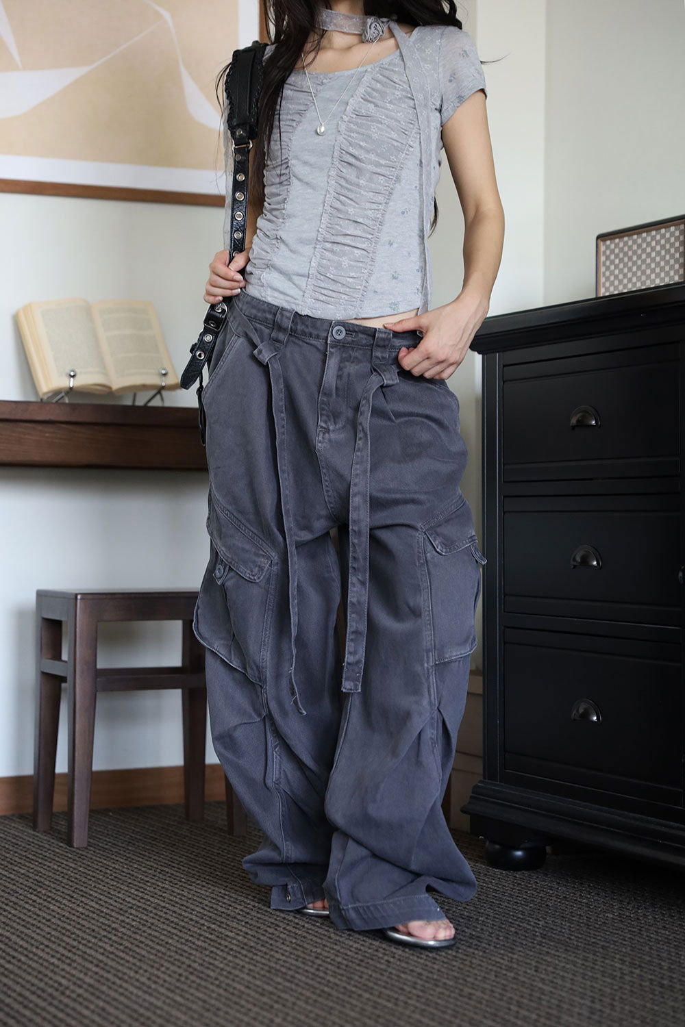 블라우스 모델 착용 이미지-S1L29