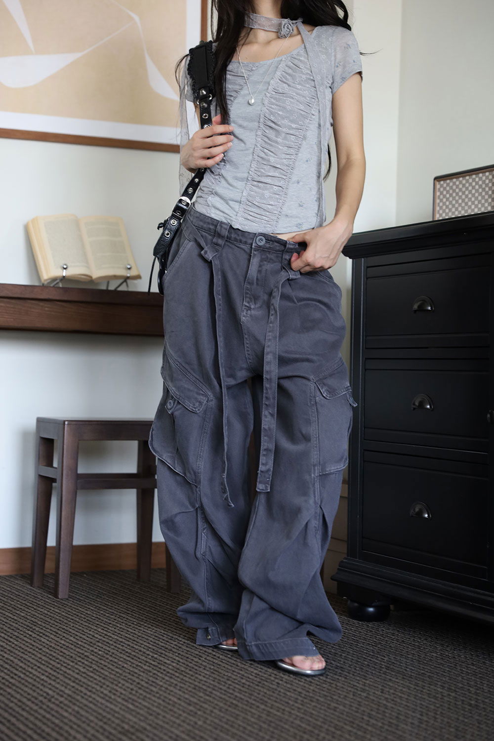 블라우스 모델 착용 이미지-S1L24